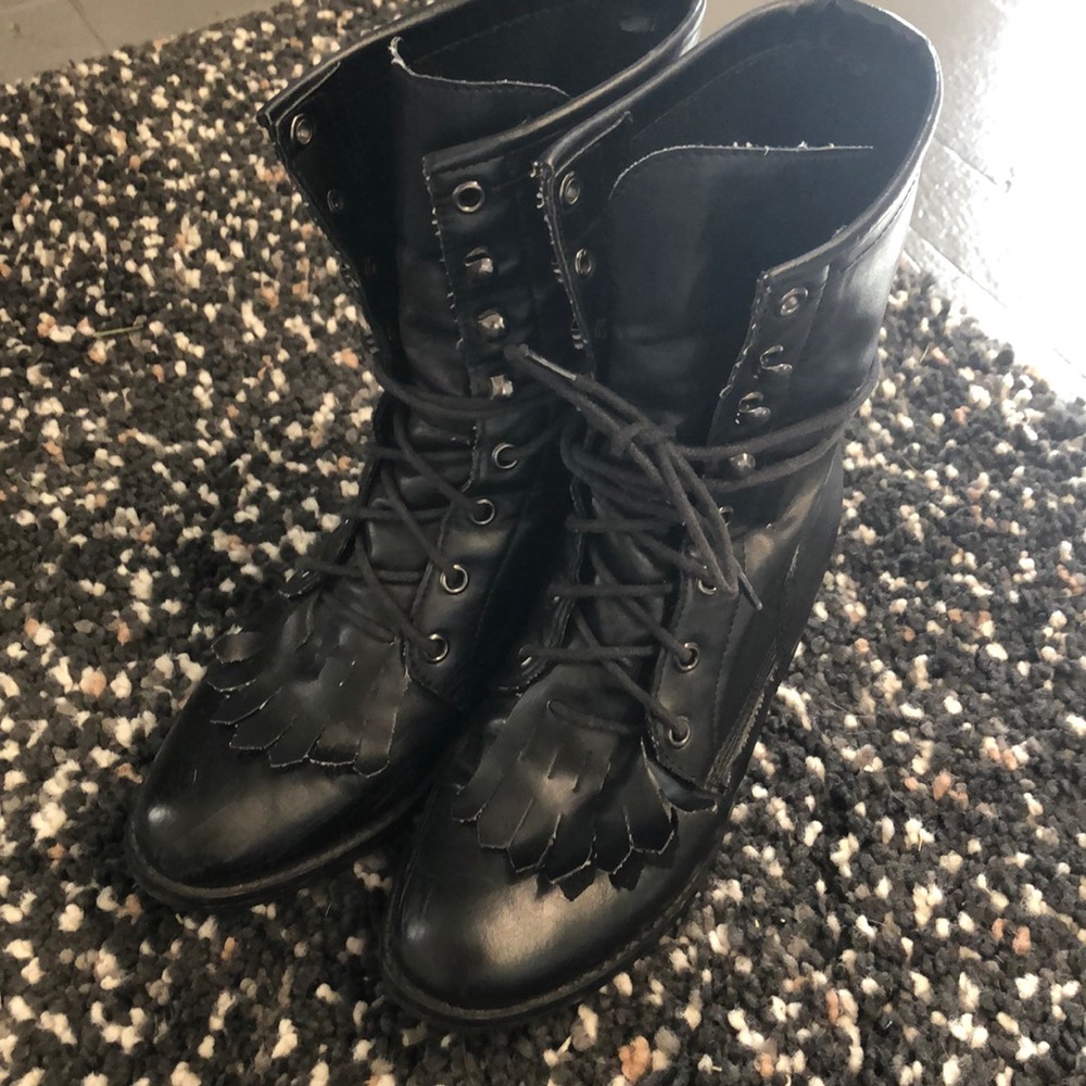 STEVE MADDEN